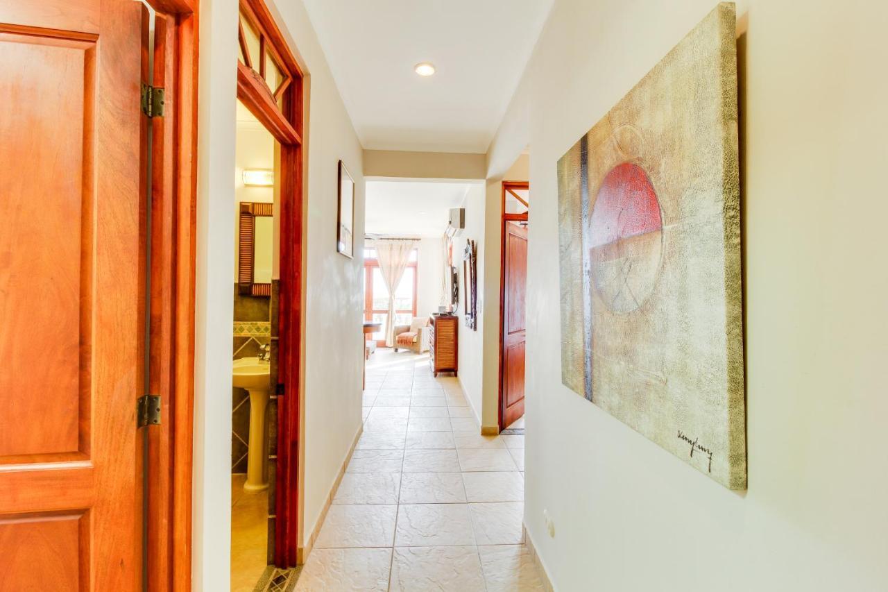 La Paloma Blanca B3 Appartement Jacó Buitenkant foto
